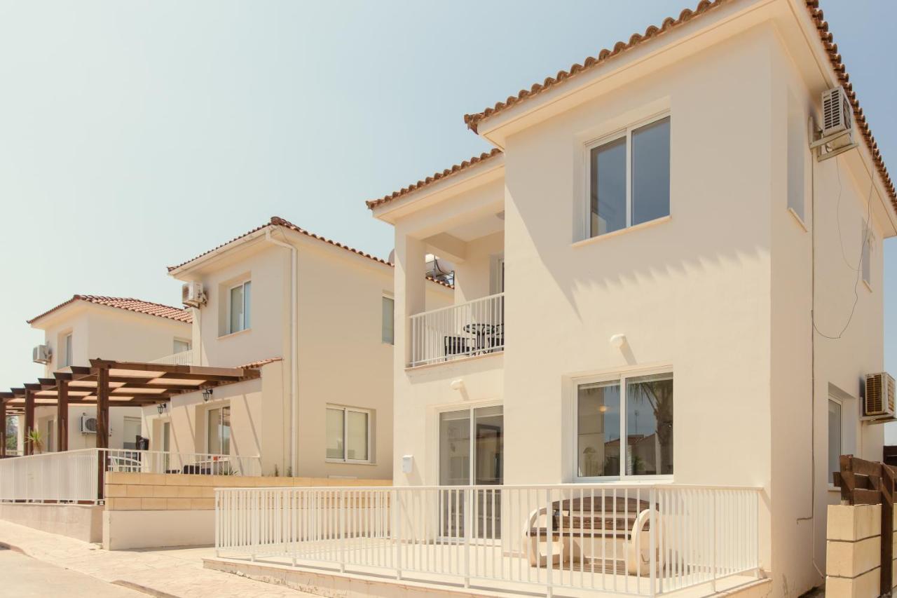 Villa Galya Protaras Exterior photo